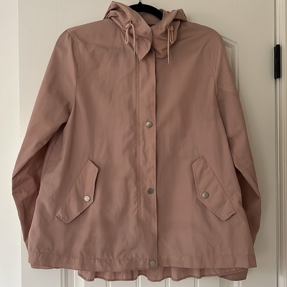 Zara pink raincoat - Picture 2 of 4